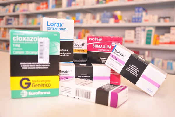 CONTROLADOS - Alguns dos medicamentos cuja venda deve ser feita com receita médica. Em Franca, de cada 30 farmácias fiscalizadas, três vendem psicotrópicos indiscriminadamente